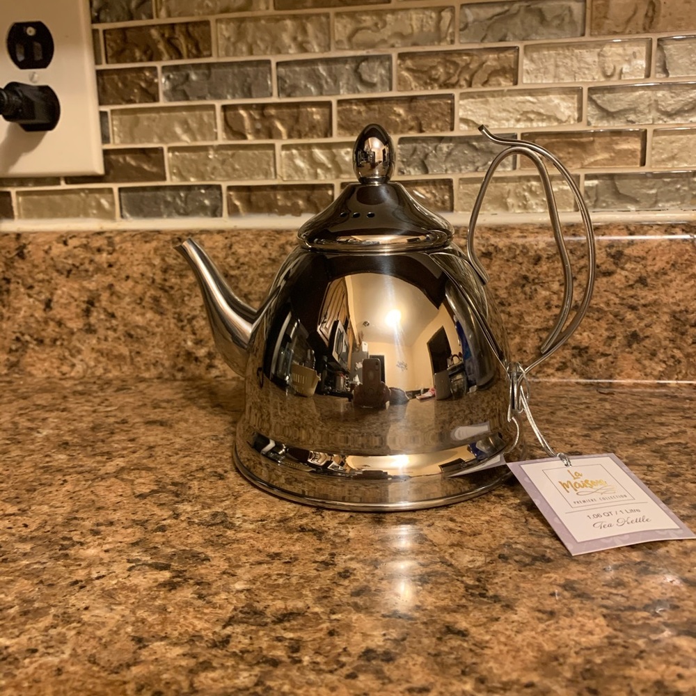 La maison stainless steel tea kettle